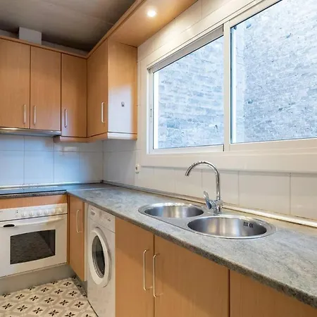 Bebarceloner Poble Nou Apartaments - 2 Bedroom Exterior photo
